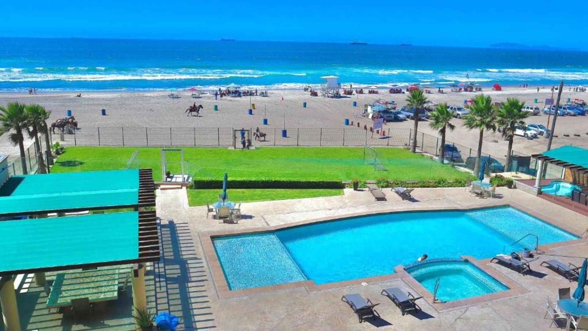 Rosarito Beach Luxury Beachfront Walk 2 Papas & Beer Lägenhet Exteriör bild