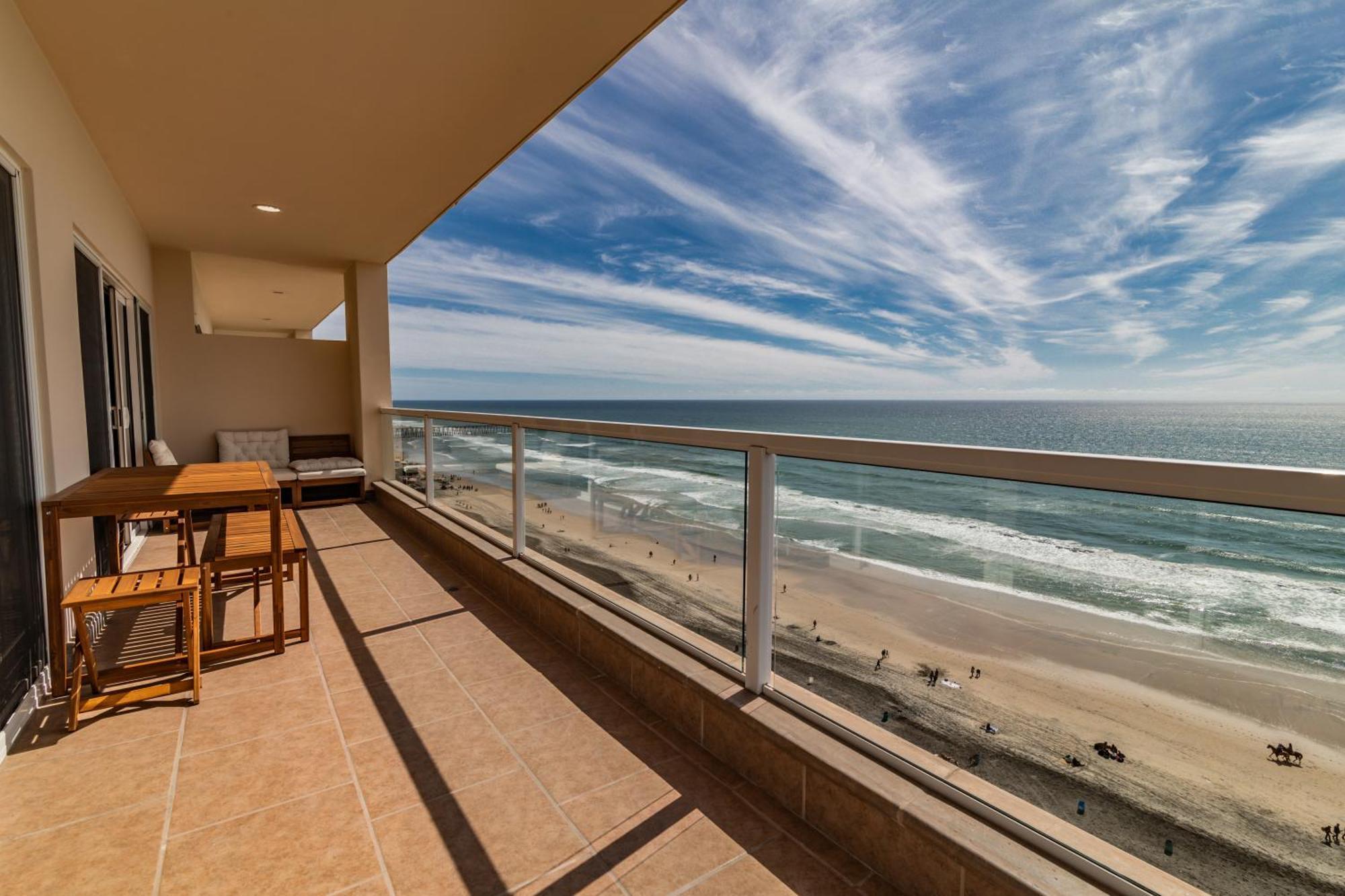 Rosarito Beach Luxury Beachfront Walk 2 Papas & Beer Lägenhet Exteriör bild